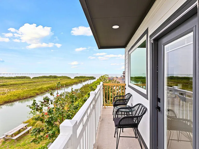 111 W Sunny Isle Dr #201 — Photo 13