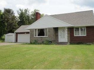 1382 Hawleyton Rd, Binghamton, NY 13903