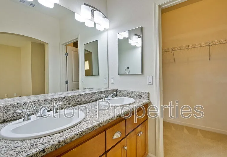 169 Bel Air Ct — Photo 14