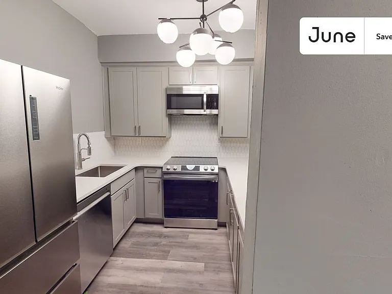 1227 Harvard St NW — Photo 7