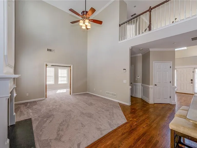 2020 Chelton Way SE — Photo 15