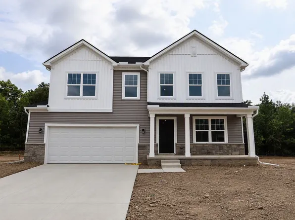 4182 Cedar Ln, Grand Blanc, MI 48439