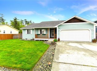 1191 SW Ridgeway Dr, Oak Harbor, WA 98277