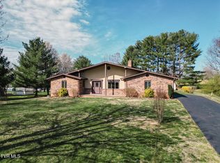 55 Par Ln, Greeneville, TN 37743