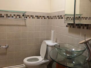 24017 68th Ave APT 2, Little Neck, NY