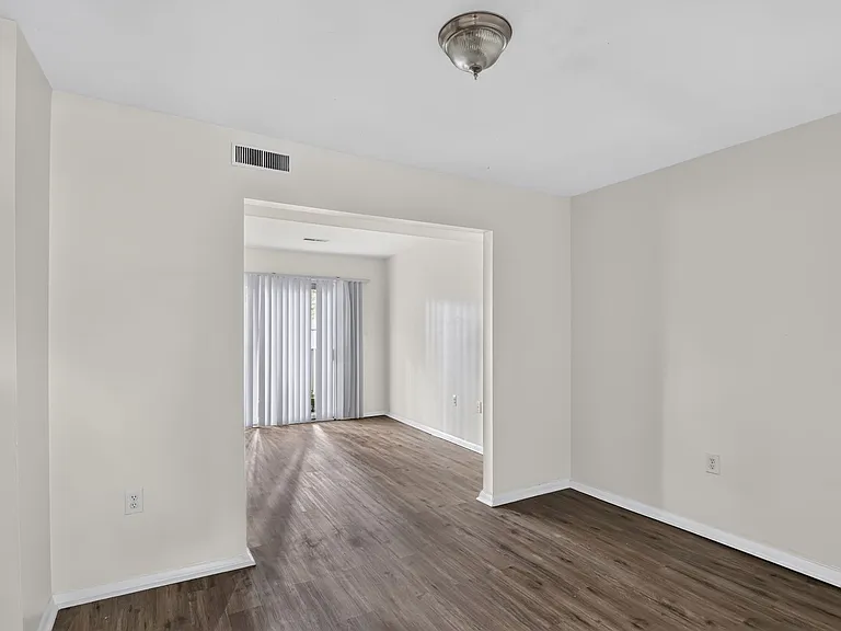 817 Bellows Ave — Photo 11