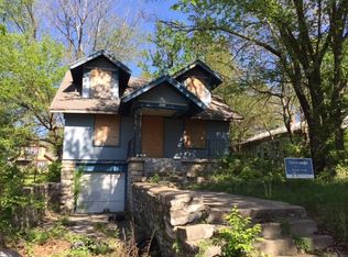 5521 Woodland Ave, Kansas City, MO 64130