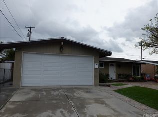 19340 Four Oaks St, Santa Clarita, CA 91351