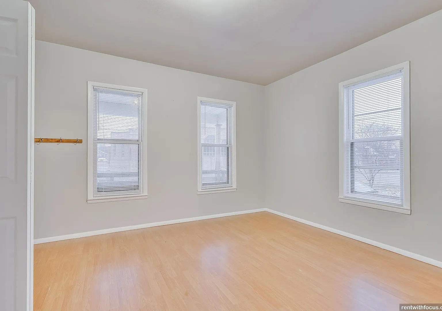 645 5th St. — Photo 3