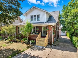 71 Lyle Dr, Hermitage, PA 16148