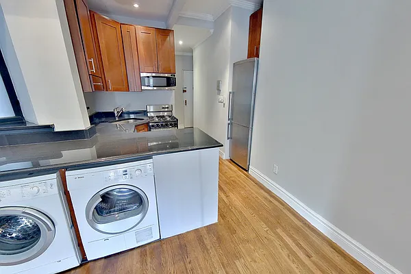 Rented by Centennial Properties NY | media 4