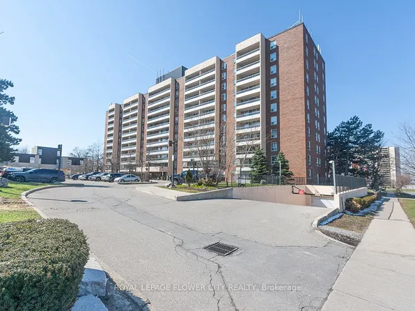 31 Four Winds Dr #510, Toronto, ON M3J 1K9