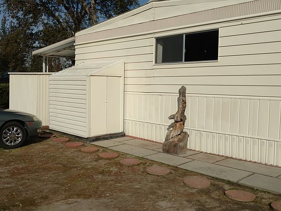 3rd image of 39678 Road 425b Spc 44