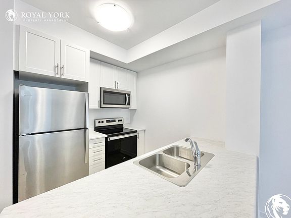 4th image of 5055 Greenlane #125