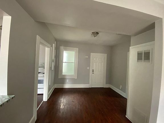 3rd image of 2197 W 32nd St APT 1