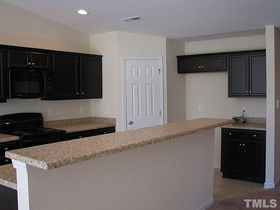 5th image of 3522 Perrin Dr #10