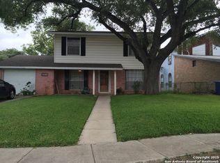 6211 Thunder Dr, San Antonio, TX 78238
