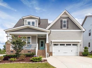 2528 Glade Mill Ct, Fuquay Varina, NC 27526