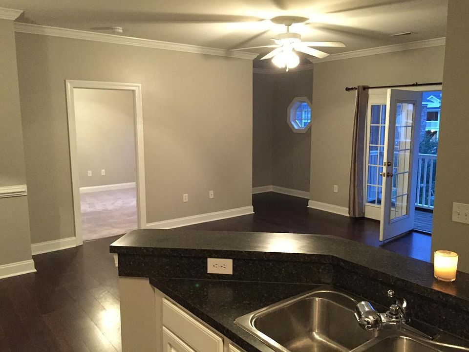 Kitchen/Living Room