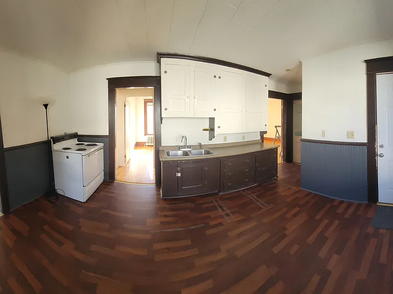 31 Tampa St #2 — Photo 4