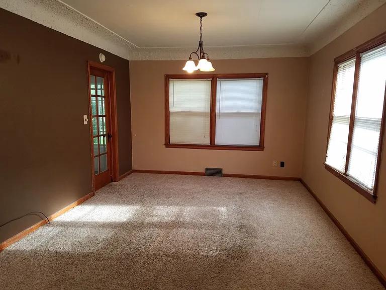Rainbow Dr 1617-1619 — Photo 11