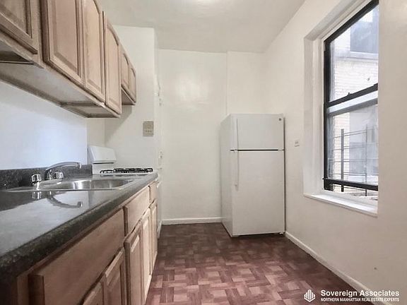 5th image of 114 W 238th St APT 2C