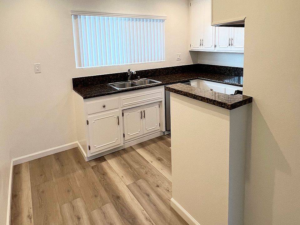 1st image of 13745 Via Del Palma Ave #11