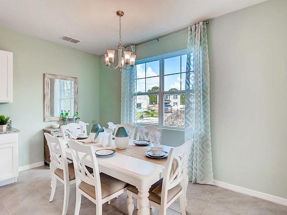 4th image of 2952 Meleto Blvd