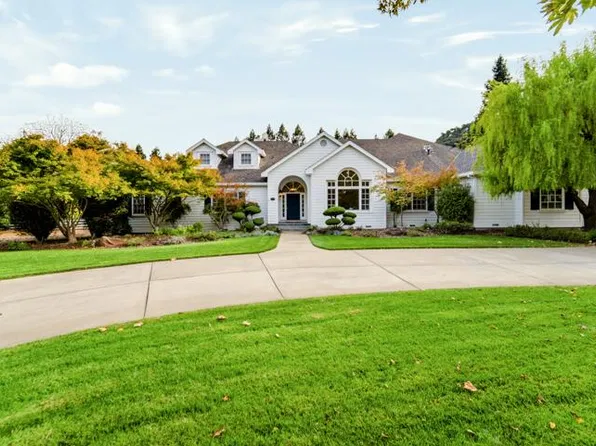 16260 Paradise Valley Ln, Morgan Hill, CA 95037
