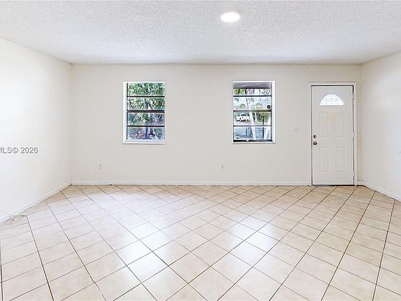 5th image of 1664 SW 2nd Ct
