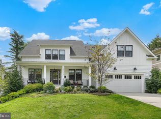 5612 Williamsburg Blvd, Arlington, VA 22207