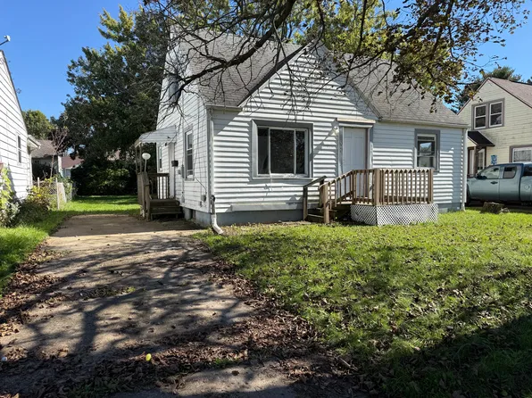 2946 Gilbert Ave NE, Canton, OH 44705