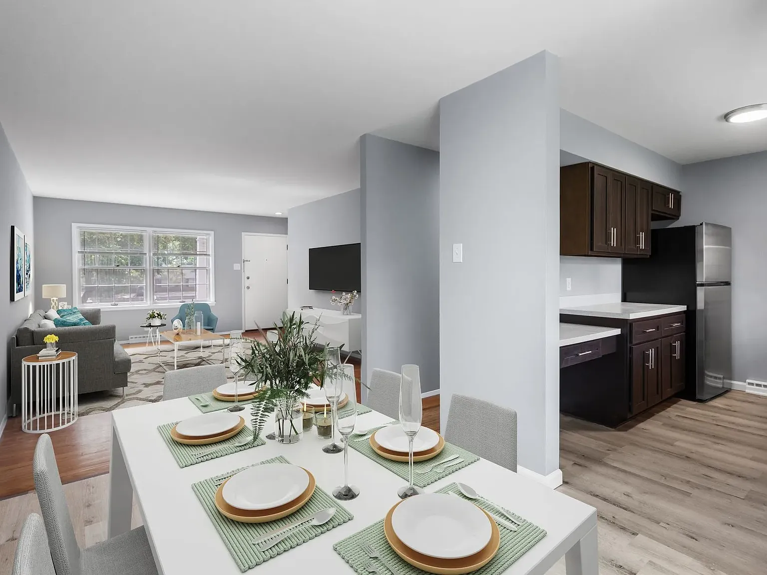 1 bed, 785 sqft, $1,275 — Photo 3