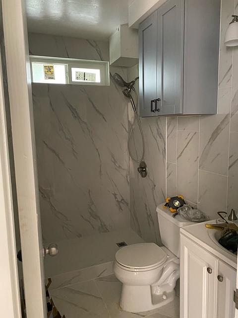 2nd image of 1629 Clark St APT 203
