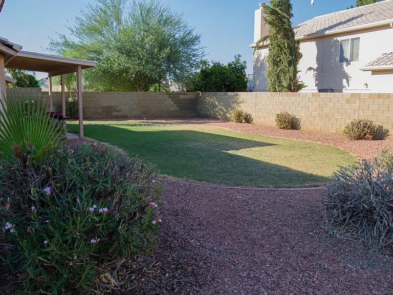 1126 W Grand Caymen Dr — Photo 40