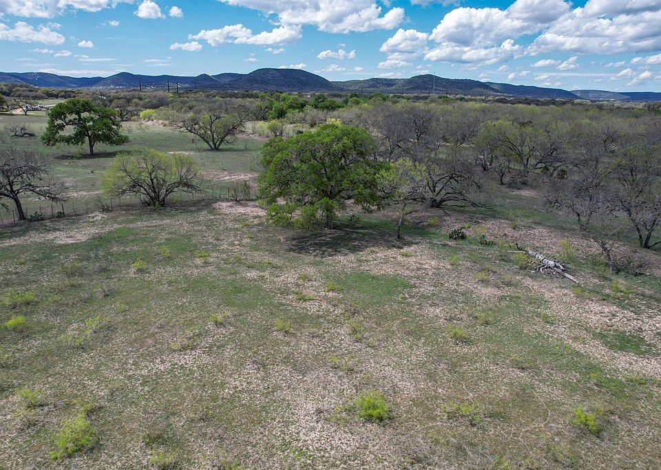 254 Possum Haw Holly Trl Leakey TX Zillow