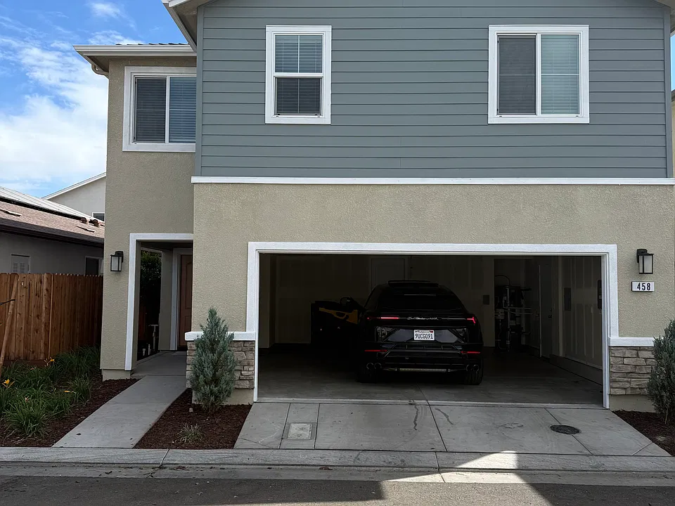 458 Peppercorn Dr