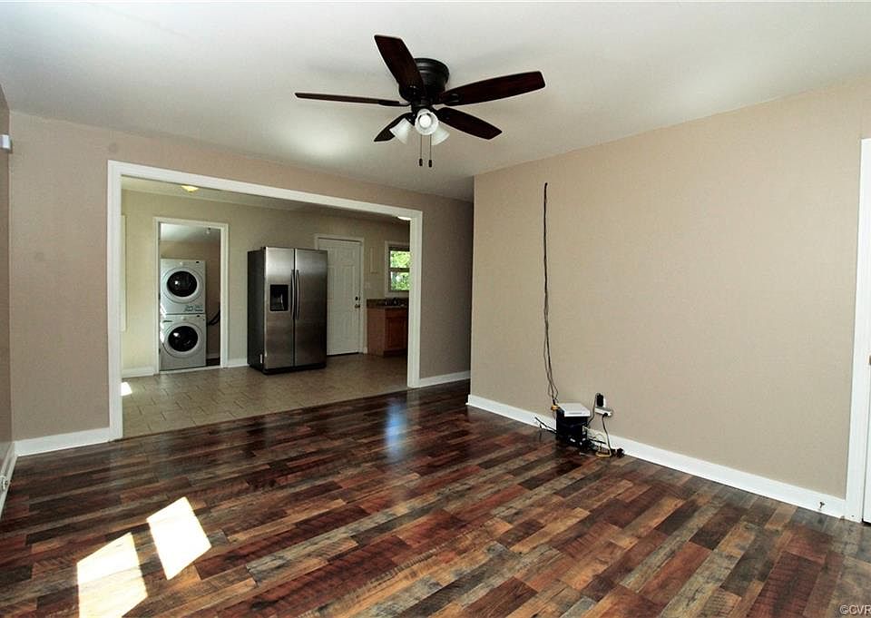 1st image of 1502 Roanoke Ave