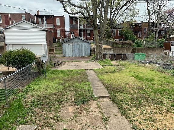 4th image of 3413 Alberta St