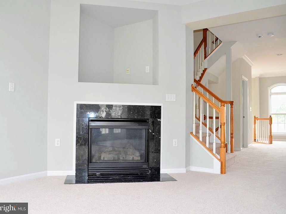 2nd image of 2754 Wakewater Way