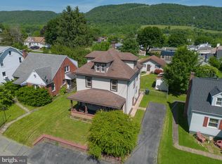 617 Halfmoon St, Bellefonte, PA 16823