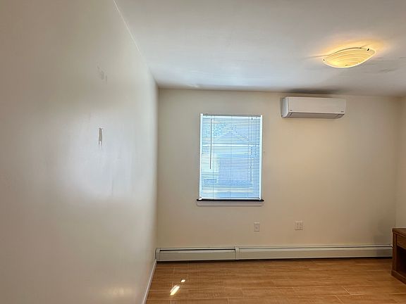 5th image of 47-35 160th St Floor 2