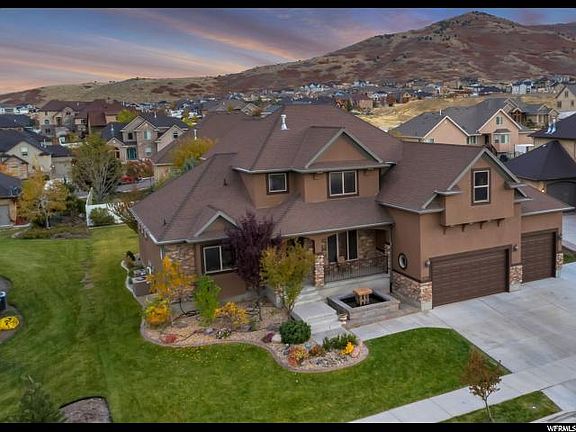 5th image of 14733 S Cedar Knoll Cir
