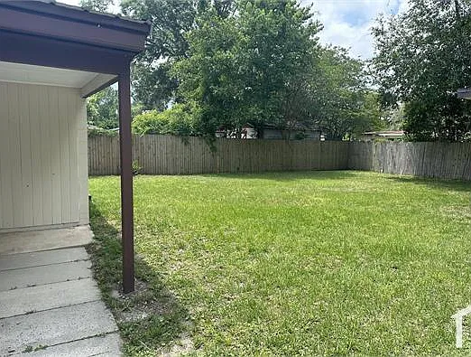 10550 Citrus Ln — Photo 2