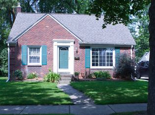 1617 N Maple Ave, Royal Oak, MI