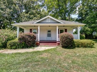 3901 Thompson St, Charlotte, NC 28216