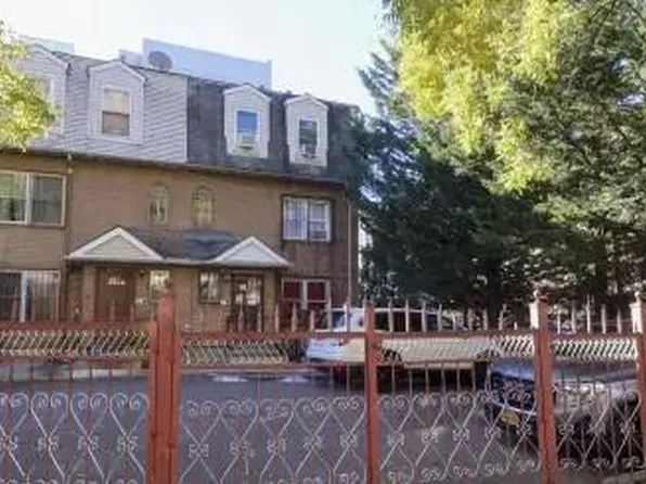 320 E 184TH Street, Bronx, NY 10458