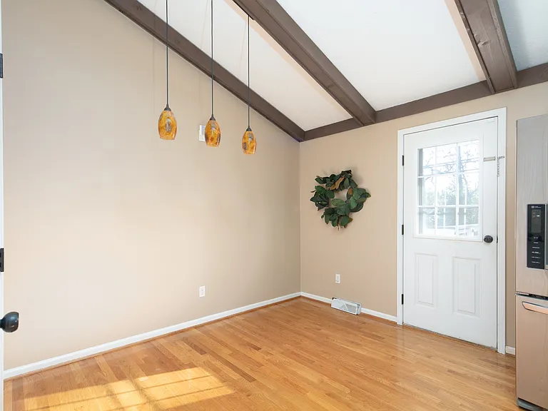 3438 Snaffle Rd — Photo 21