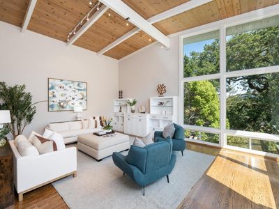 81 Devonshire Cir, San Carlos, CA, 94070