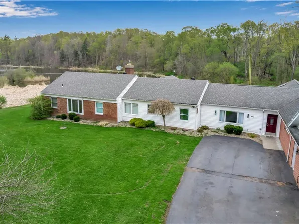 280 Pine St, East Aurora, NY 14052